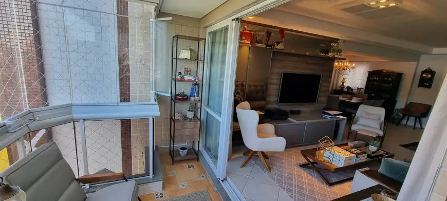 Foto 2 de Apartamento com 3 Quartos à venda, 122m² em Parque São Jorge, Florianópolis