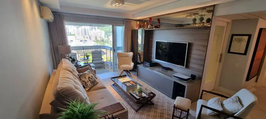 Foto 3 de Apartamento com 3 Quartos à venda, 122m² em Parque São Jorge, Florianópolis
