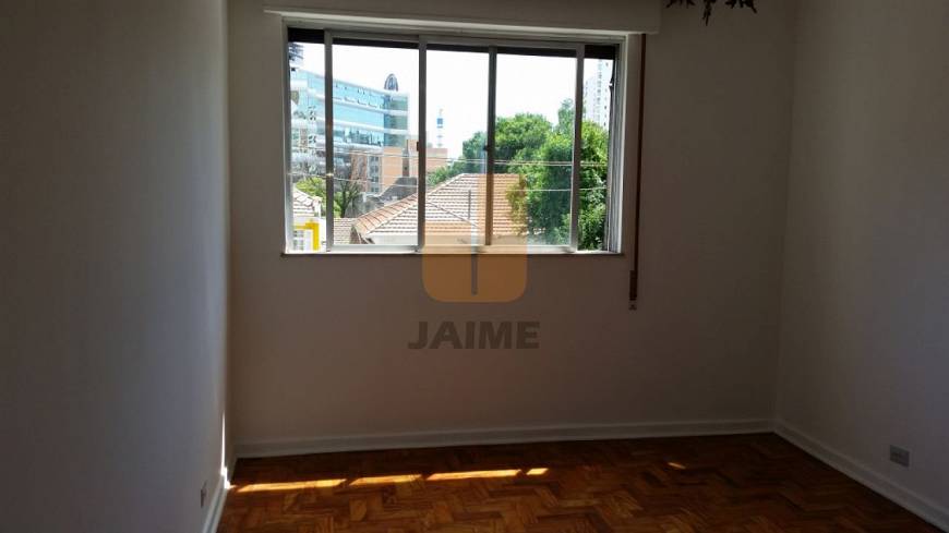 Foto 4 de Apartamento com 3 Quartos para alugar, 140m² em Perdizes, São Paulo
