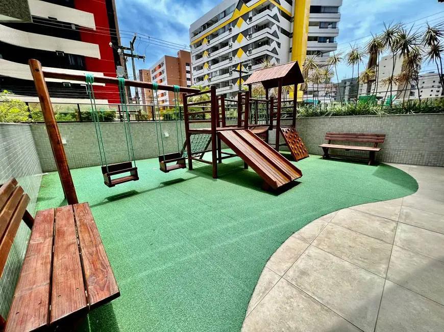Foto 5 de Apartamento com 3 Quartos à venda, 170m² em Ponta Verde, Maceió