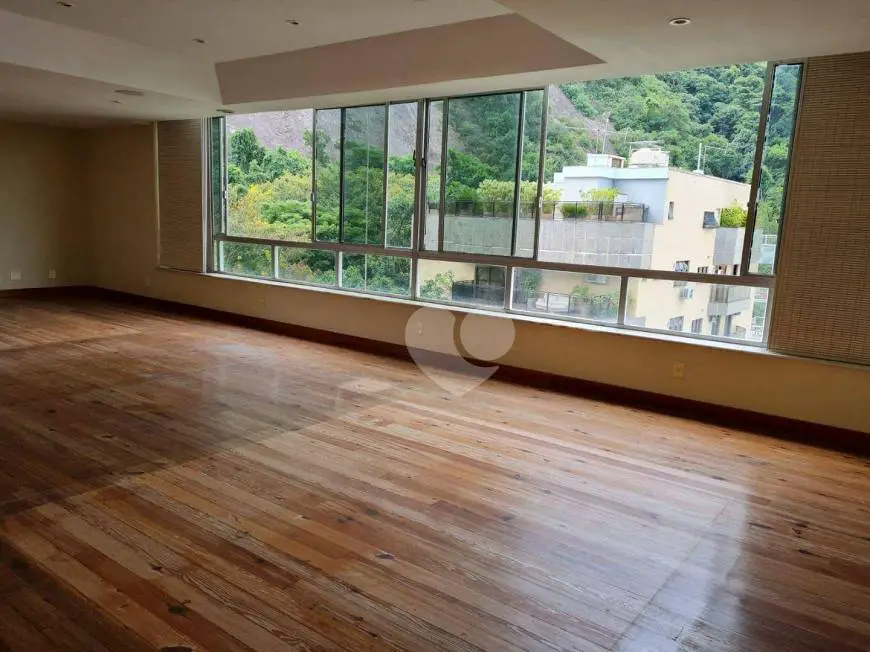 Foto 4 de Apartamento com 4 Quartos à venda, 222m² em Jardim Botânico, Rio de Janeiro