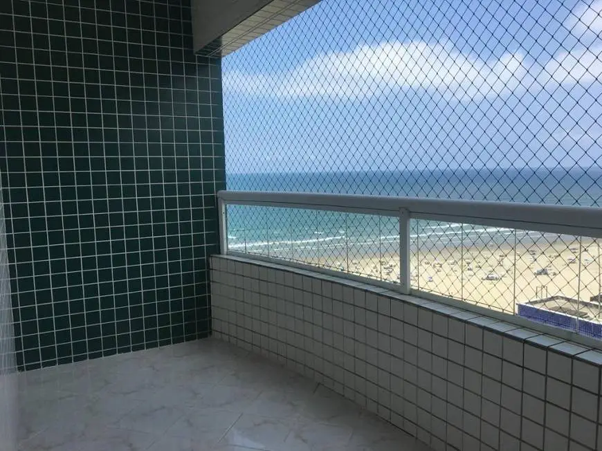 Foto 1 de Apartamento com 4 Quartos à venda, 129m² em Vila Guilhermina, Praia Grande