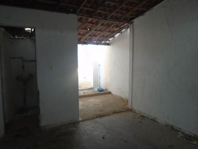 Foto 5 de Casa com 1 Quarto para alugar, 36m² em Salinas, Fortaleza