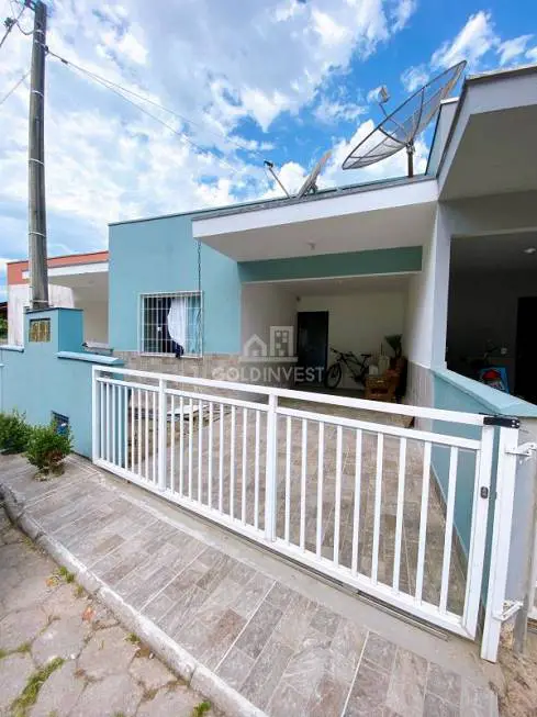 Foto 1 de Casa com 2 Quartos à venda, 65m² em Centro, Guabiruba