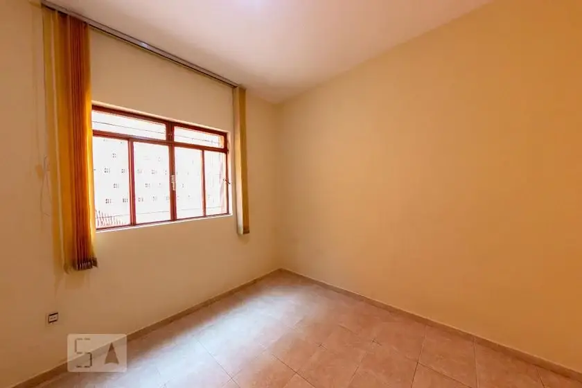 Foto 5 de Casa com 3 Quartos para alugar, 55m² em Carlos Prates, Belo Horizonte