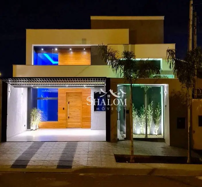 Foto 1 de Casa com 3 Quartos à venda, 143m² em Jardim Oriental, Maringá