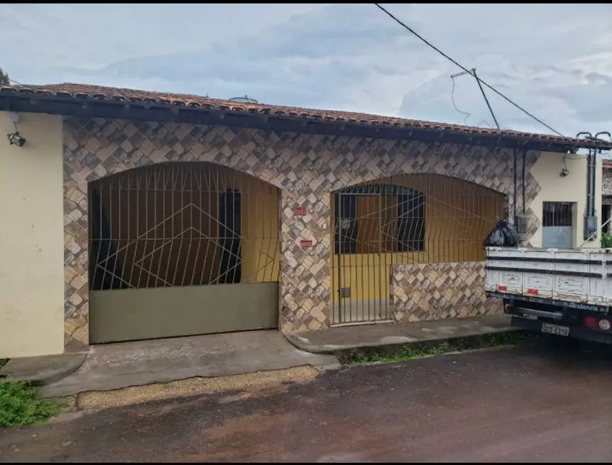 Foto 1 de Casa com 3 Quartos para venda ou aluguel, 300m² em Marituba, Ananindeua