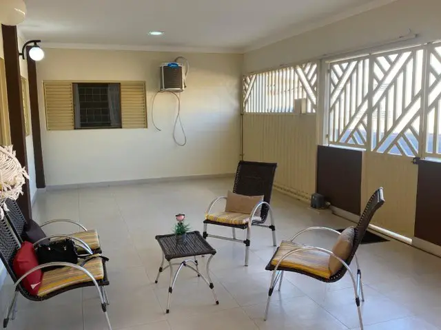 Foto 2 de Casa com 3 Quartos à venda, 260m² em Morada da Serra, Cuiabá