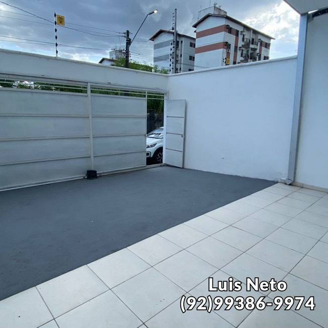 Foto 3 de Casa com 3 Quartos à venda, 75m² em Parque 10, Manaus