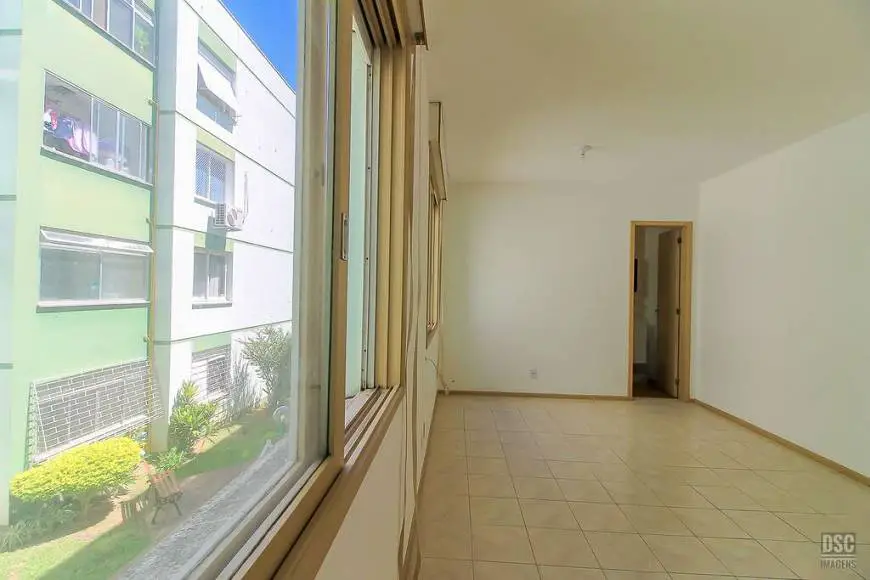 Foto 3 de Apartamento com 1 Quarto à venda, 30m² em Camaquã, Porto Alegre