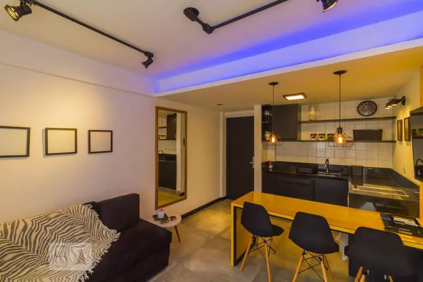 Foto 4 de Apartamento com 1 Quarto para alugar, 43m² em Centro, Florianópolis