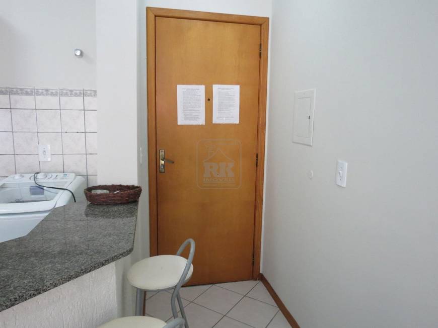 Foto 2 de Apartamento com 1 Quarto à venda, 45m² em Ingleses do Rio Vermelho, Florianópolis