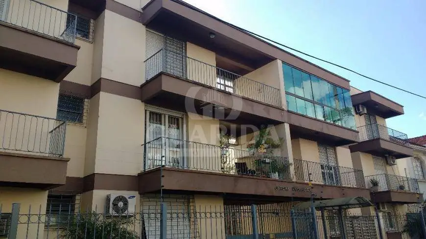 Foto 1 de Apartamento com 1 Quarto à venda, 30m² em Medianeira, Porto Alegre