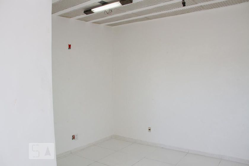 Foto 1 de Apartamento com 1 Quarto para alugar, 25m² em Oswaldo Cruz, Rio de Janeiro