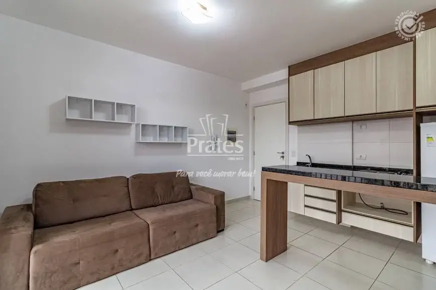 Foto 3 de Apartamento com 1 Quarto para alugar, 33m² em Portão, Curitiba