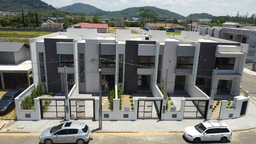 Foto 1 de Apartamento com 2 Quartos à venda, 85m² em Bananal do Sul, Guaramirim