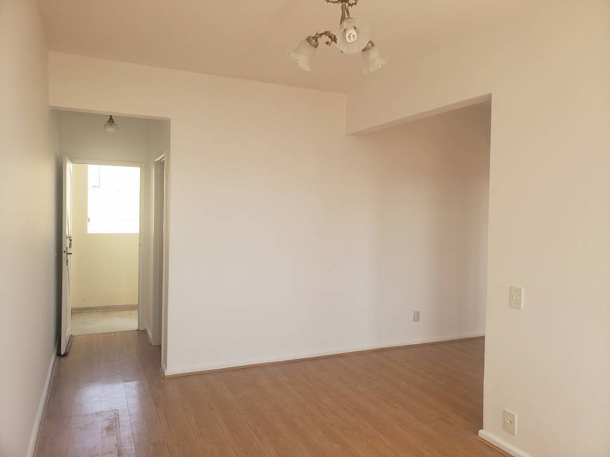 Foto 3 de Apartamento com 2 Quartos para alugar, 53m² em Centro, Curitiba