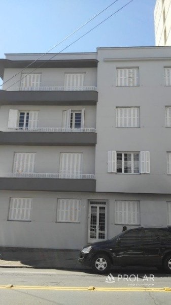 Foto 1 de Apartamento com 2 Quartos para alugar, 78m² em São Pelegrino, Caxias do Sul