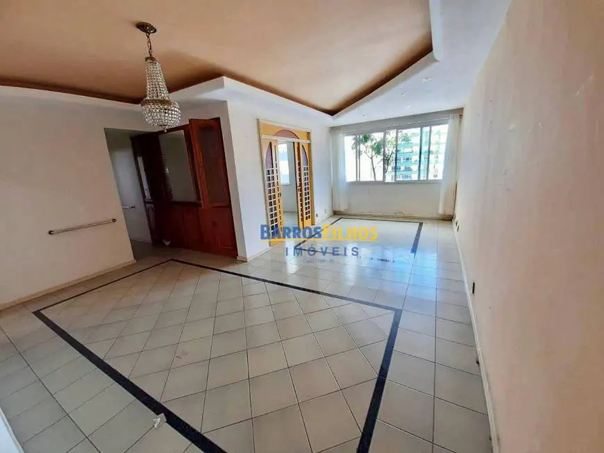 Foto 3 de Apartamento com 2 Quartos para alugar, 152m² em Treze de Julho, Aracaju