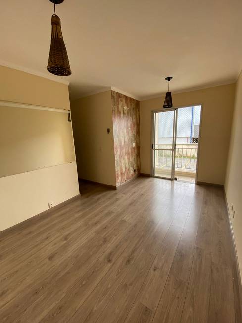 Foto 2 de Apartamento com 2 Quartos à venda, 49m² em Vila Carrão, São Paulo