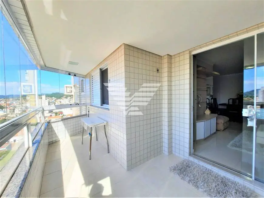 Foto 1 de Apartamento com 3 Quartos à venda, 133m² em Centro, Tubarão