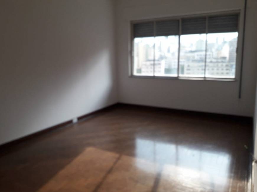 Foto 1 de Apartamento com 3 Quartos para alugar, 140m² em Centro, São Paulo