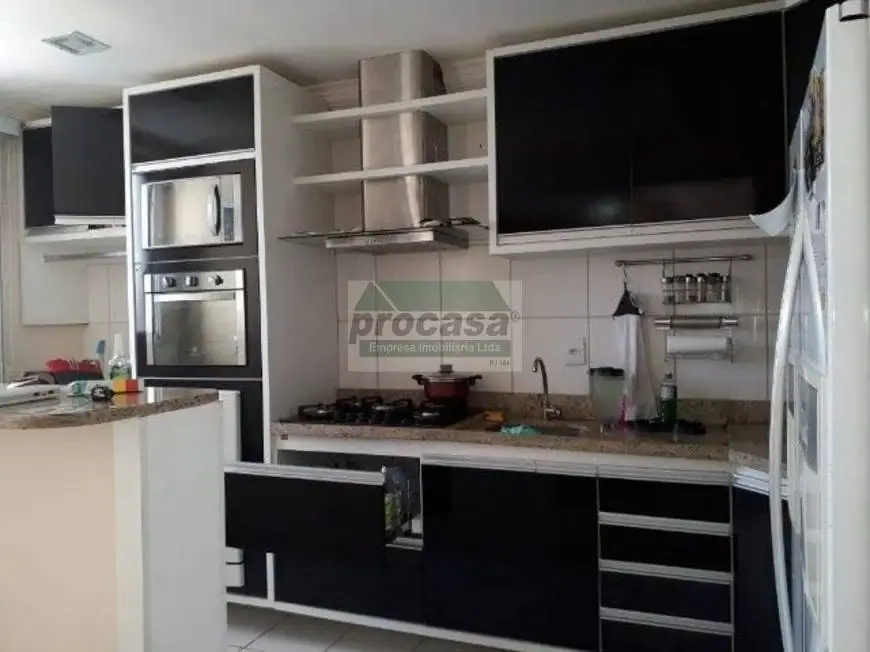 Foto 1 de Apartamento com 3 Quartos para alugar, 131m² em Flores, Manaus