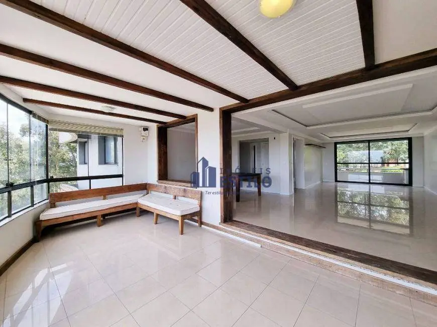 Foto 2 de Apartamento com 3 Quartos à venda, 223m² em Jardim América, Caxias do Sul