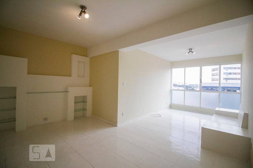 Foto 1 de Apartamento com 3 Quartos para alugar, 136m² em Lapa, São Paulo
