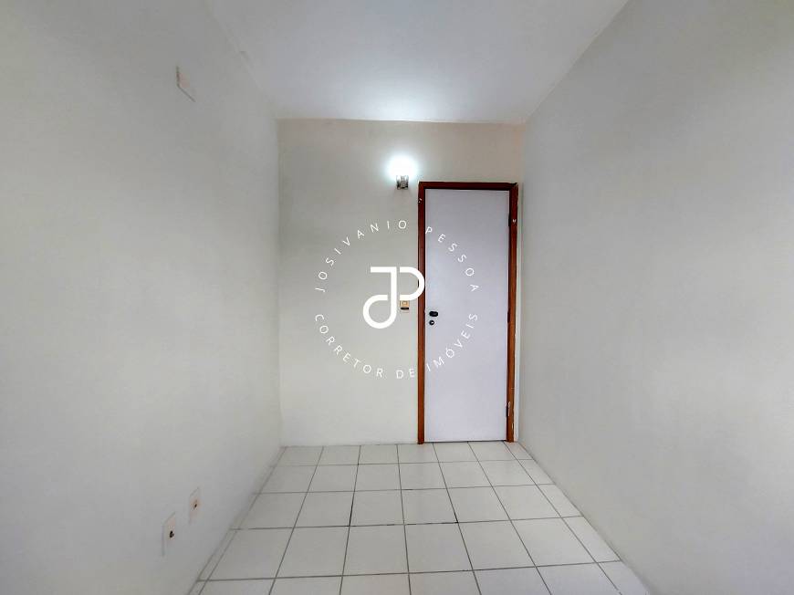 Foto 2 de Apartamento com 3 Quartos à venda, 75m² em Madalena, Recife