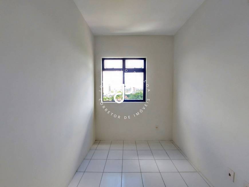 Foto 3 de Apartamento com 3 Quartos à venda, 75m² em Madalena, Recife