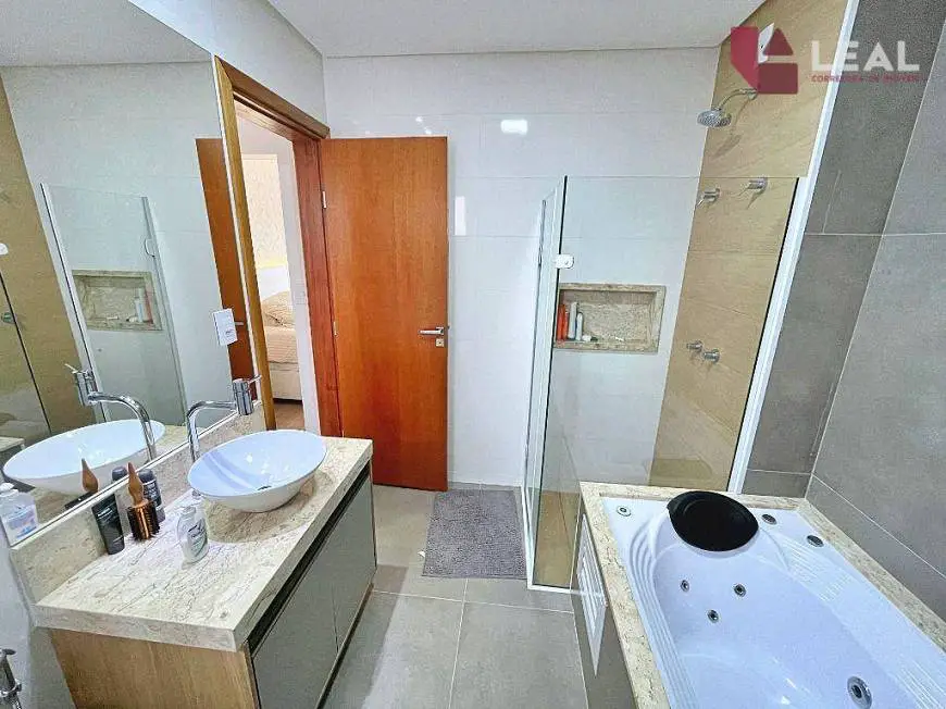 Foto 1 de Apartamento com 3 Quartos à venda, 100m² em Nova Pouso Alegre, Pouso Alegre