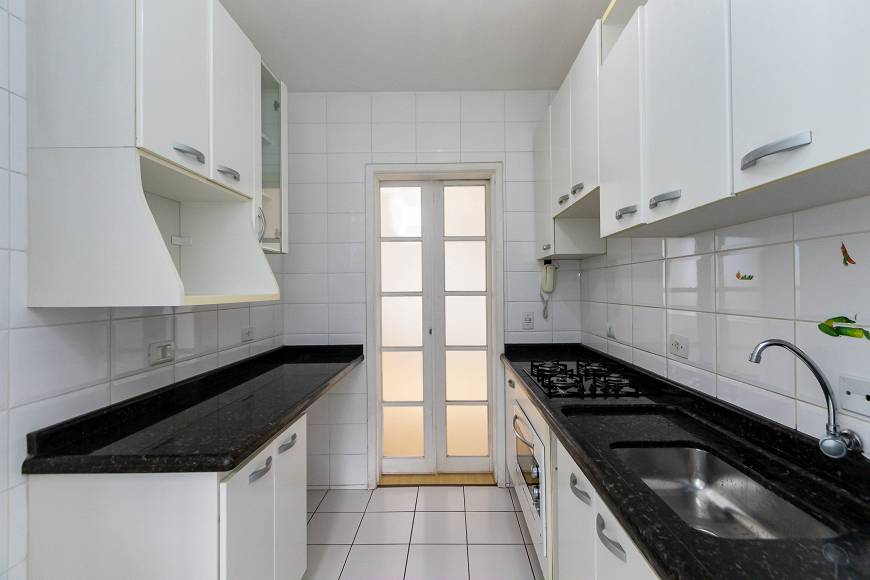 Foto 1 de Apartamento com 3 Quartos à venda, 59m² em Novo Mundo, Curitiba
