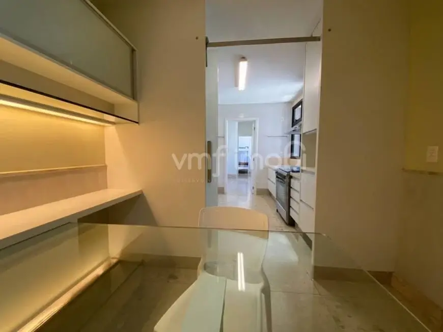 Foto 5 de Apartamento com 3 Quartos para alugar, 180m² em Praia do Canto, Vitória