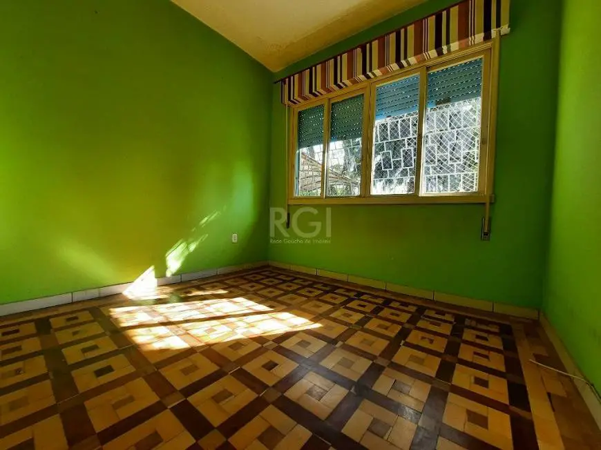 Foto 2 de Apartamento com 3 Quartos para alugar, 102m² em Santa Cecília, Porto Alegre