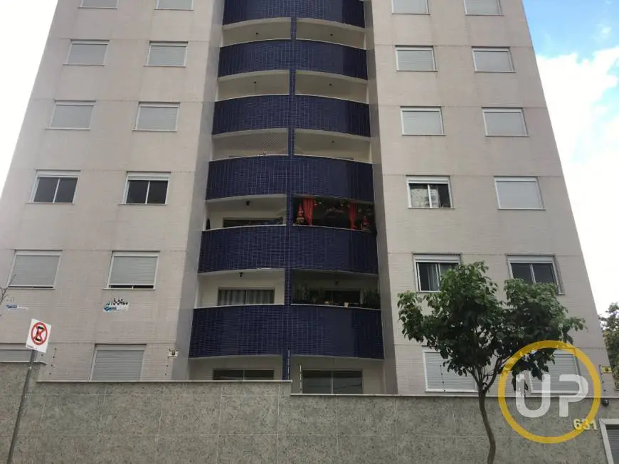 Foto 1 de Apartamento com 3 Quartos para venda ou aluguel, 66m² em Serrano, Belo Horizonte