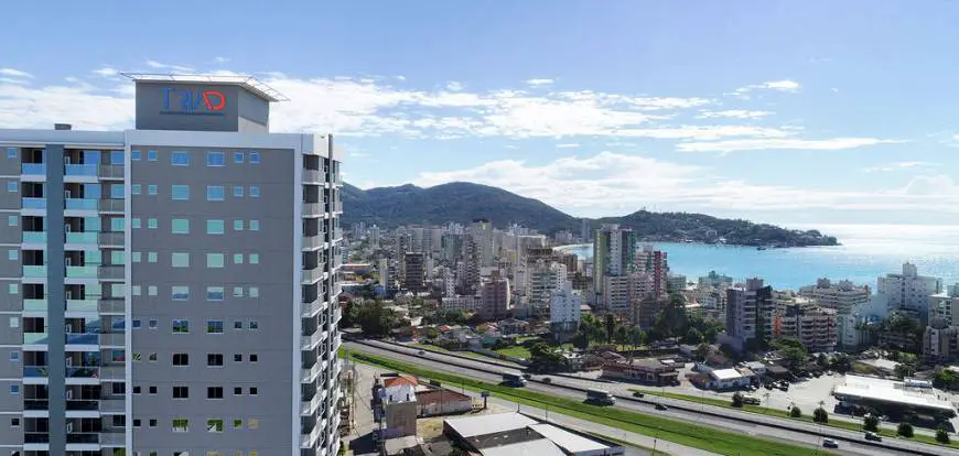 Foto 2 de Apartamento com 3 Quartos à venda, 70m² em Tabuleiro dos Oliveiras, Itapema