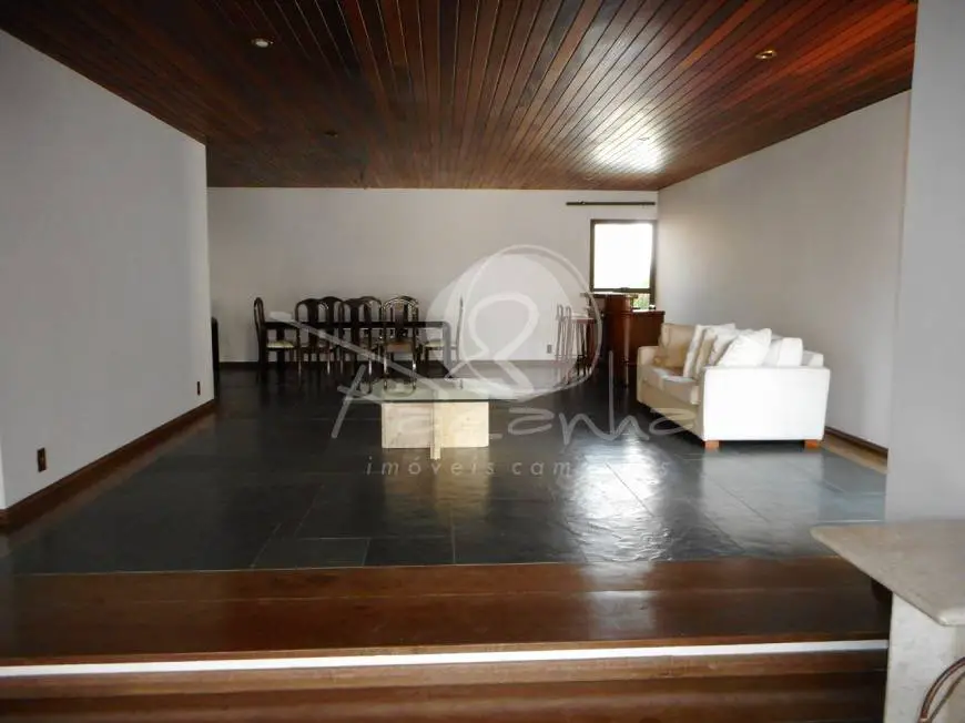 Foto 2 de Apartamento com 4 Quartos à venda, 220m² em Cambuí, Campinas