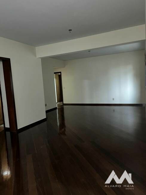 Foto 3 de Apartamento com 4 Quartos para alugar, 200m² em Funcionários, Belo Horizonte