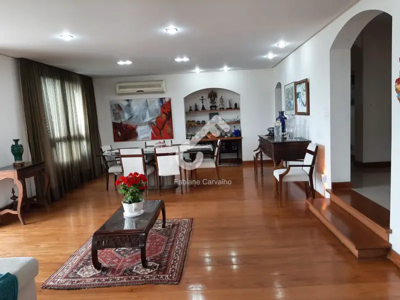 Foto 2 de Apartamento com 4 Quartos à venda, 370m² em Itaigara, Salvador