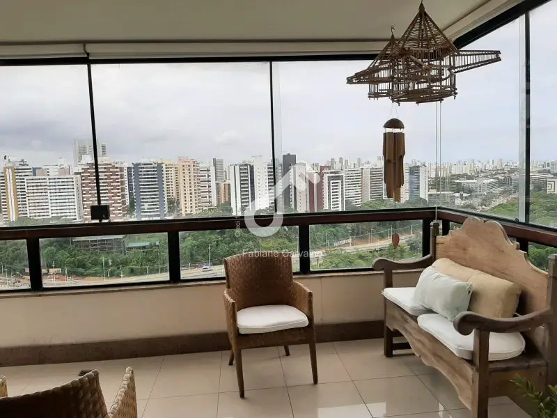 Foto 3 de Apartamento com 4 Quartos à venda, 370m² em Itaigara, Salvador