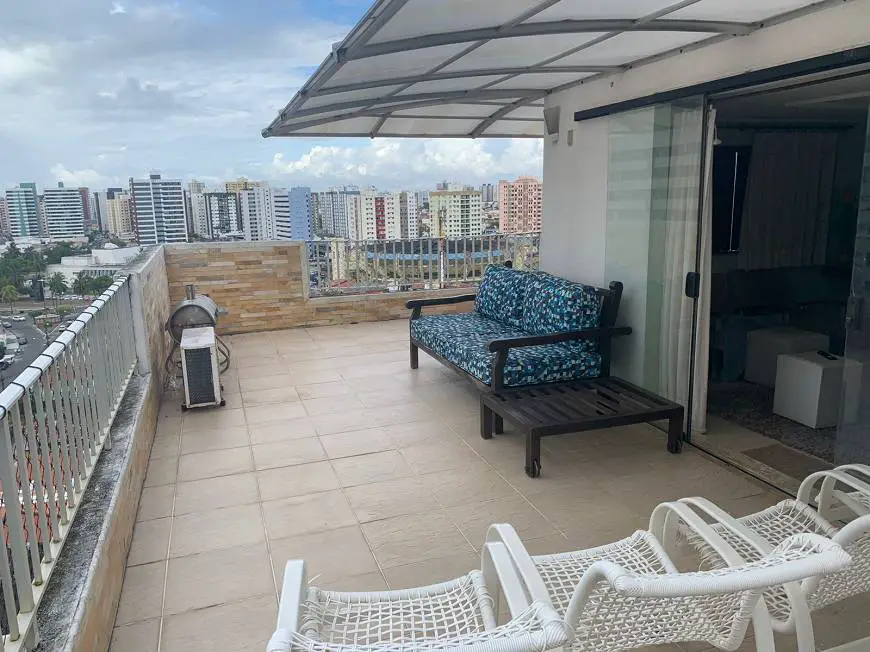 Foto 1 de Apartamento com 4 Quartos para alugar, 240m² em Treze de Julho, Aracaju