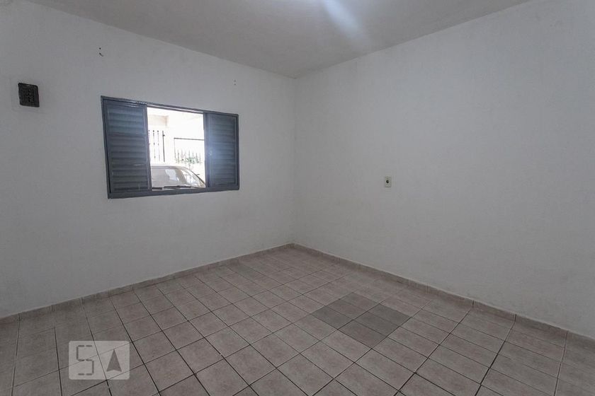 Foto 1 de Casa com 1 Quarto para alugar, 30m² em Vila Nogueira, Diadema