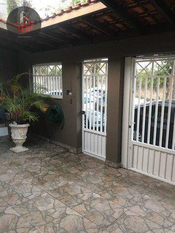 Foto 1 de Casa com 2 Quartos para alugar, 150m² em Campestre, Santo André