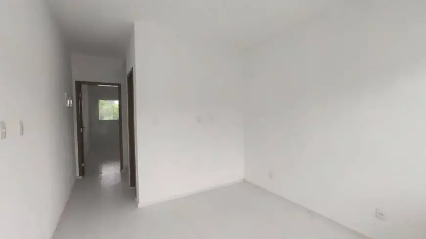 Foto 4 de Casa com 2 Quartos para alugar, 70m² em Itinga, Araquari