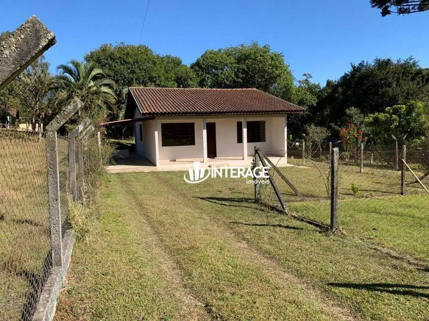 Foto 3 de Casa com 2 Quartos para alugar, 80m² em Lamenha Pequena, Almirante Tamandaré