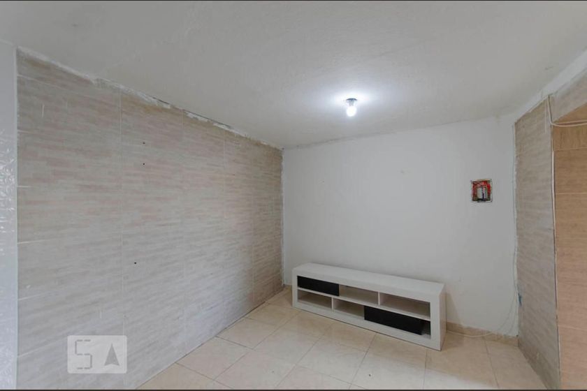 Foto 1 de Casa com 2 Quartos para alugar, 65m² em Ponte Rasa, São Paulo