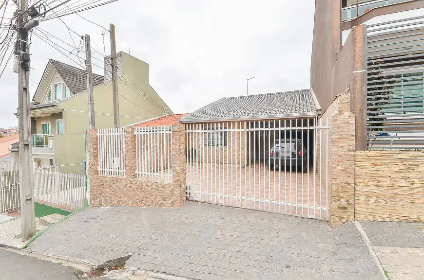 Foto 1 de Casa com 3 Quartos à venda, 100m² em Hauer, Curitiba