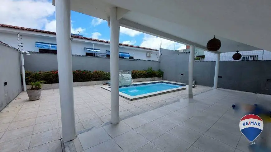 Foto 2 de Casa com 3 Quartos à venda, 170m² em Jardim Cidade Universitária, João Pessoa