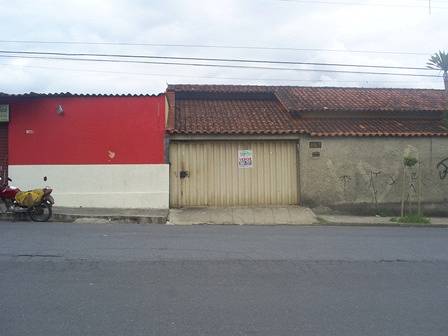 Foto 3 de Casa com 3 Quartos à venda, 388m² em Milionários, Belo Horizonte